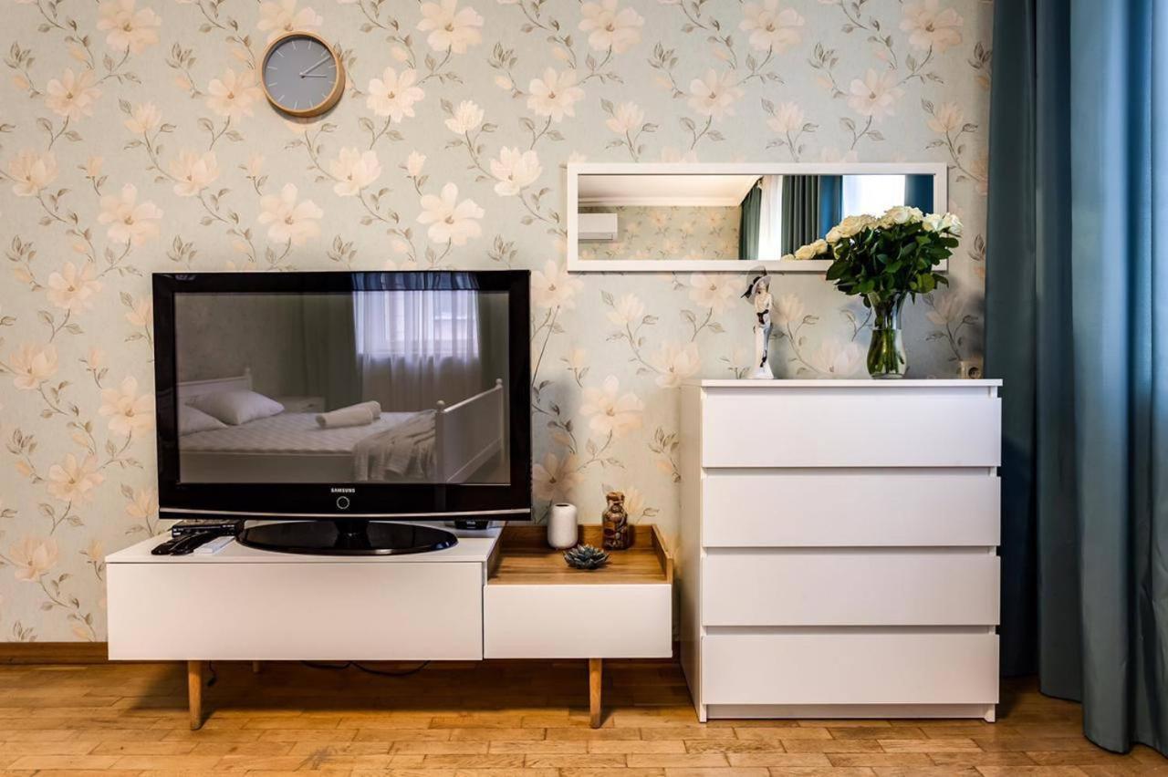 Apartamenty On Knyazya Romana Львів Екстер'єр фото